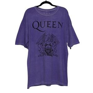 Official Queen Merch Mens Graphic Print Crest Washed T-Shirt